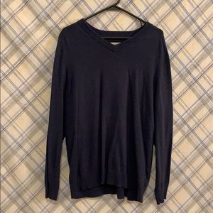 Dark blue long sleeve light sweater